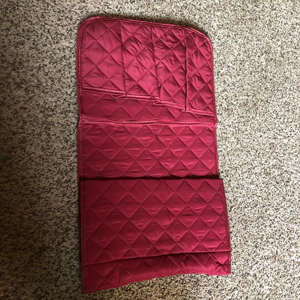 NEW-OvertheArm Chair/Sofa Organizer-Burgundy-Quilt